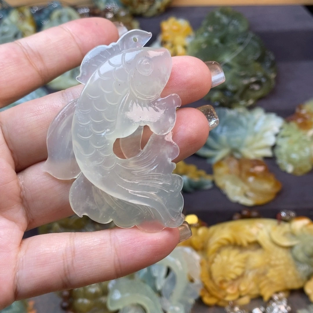 蛇纹石玉未镶嵌吊坠(赠链)