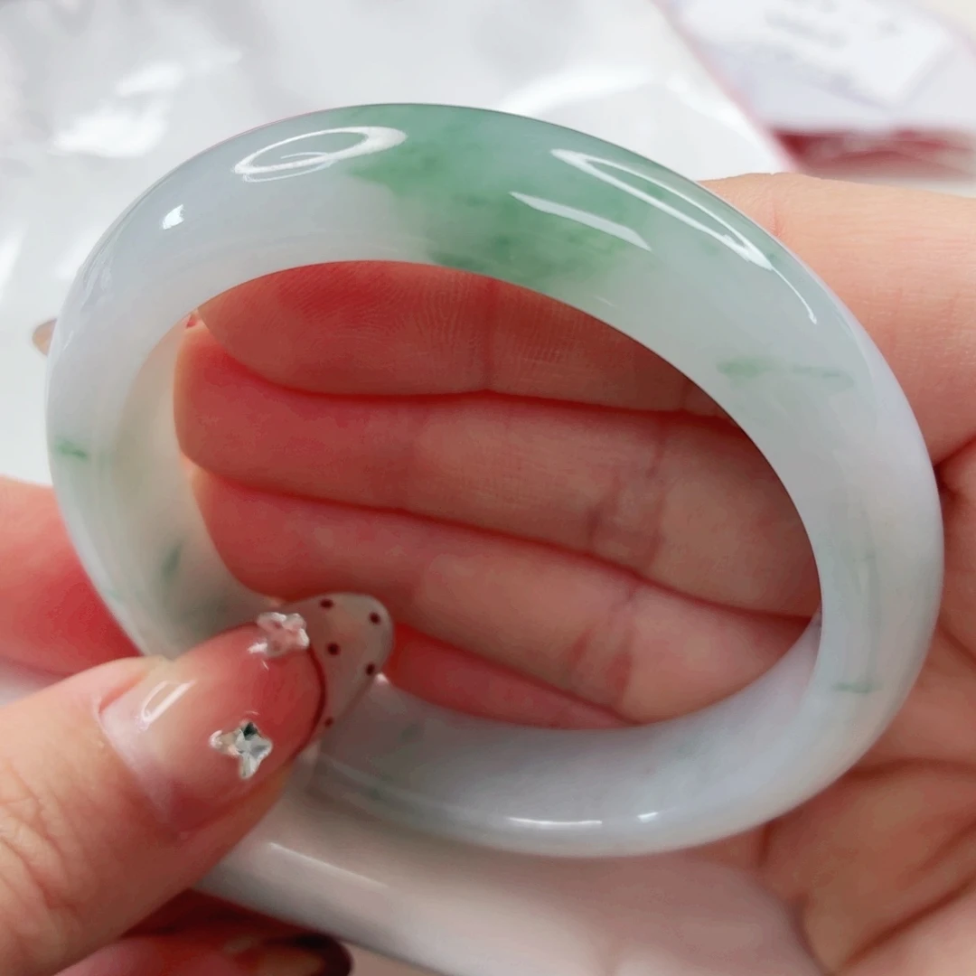 翡翠未镶嵌手镯53.3x132