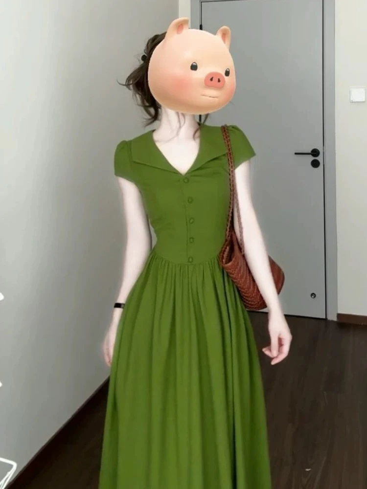 赫本风复古绿色短袖连衣裙设计感娃娃领修身显瘦收腰长裙夏#1010