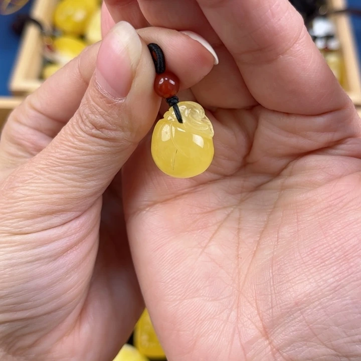 琥珀珠宝奇石未镶嵌琥珀