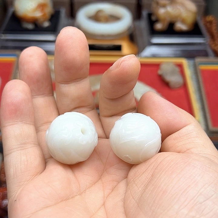 和田玉未镶嵌挂件牛*