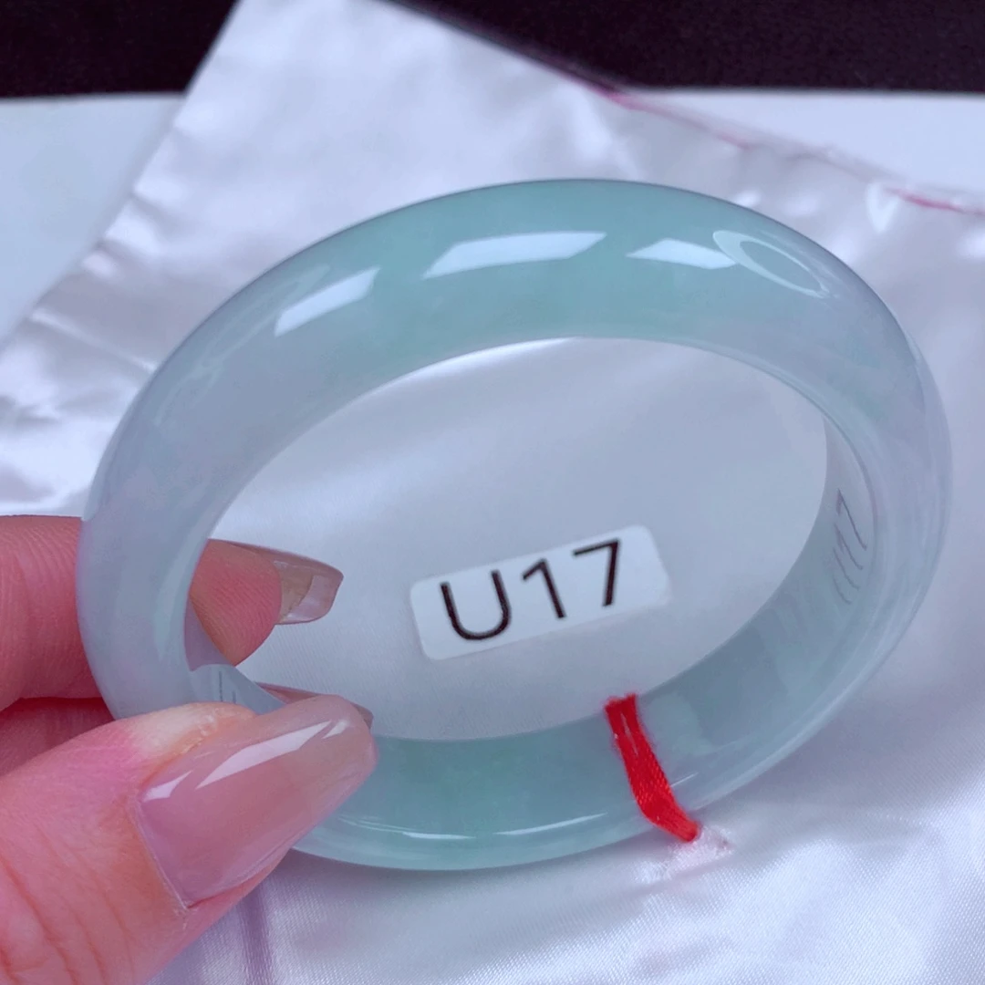 翡翠未镶嵌手镯手镯