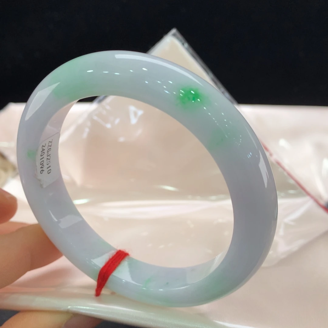 翡翠未镶嵌手镯1096