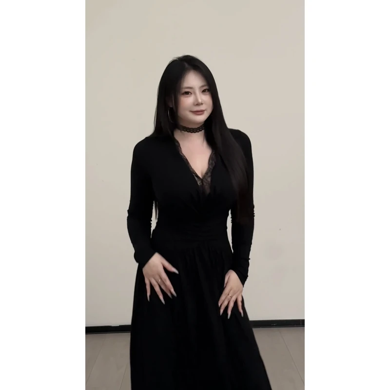 【大小姐】“韩漫女主”秋季法式性感长袖修身蕾丝V领纯欲收腰连衣裙