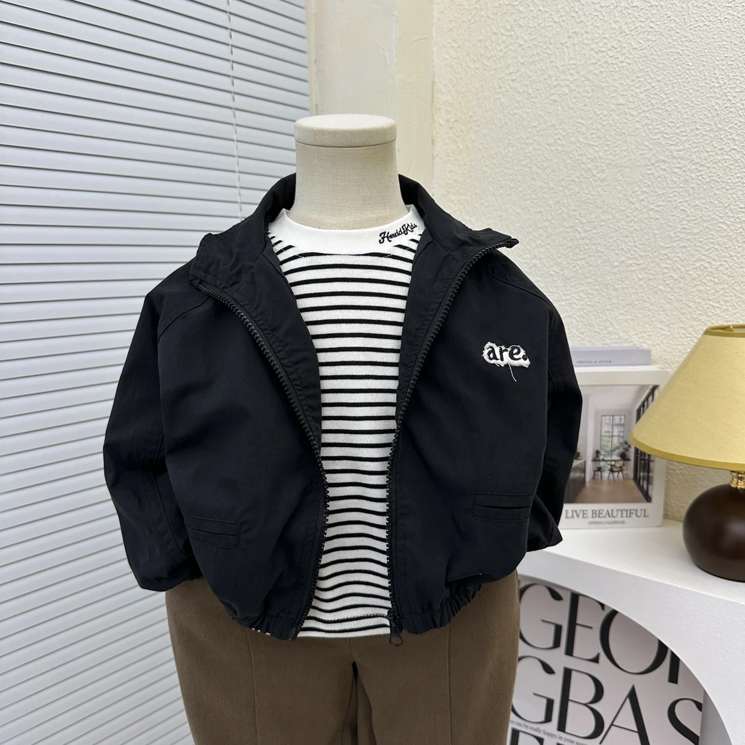 男童春秋薄款外套2025新款儿童韩版黑色夹克中小童时髦早秋上衣潮