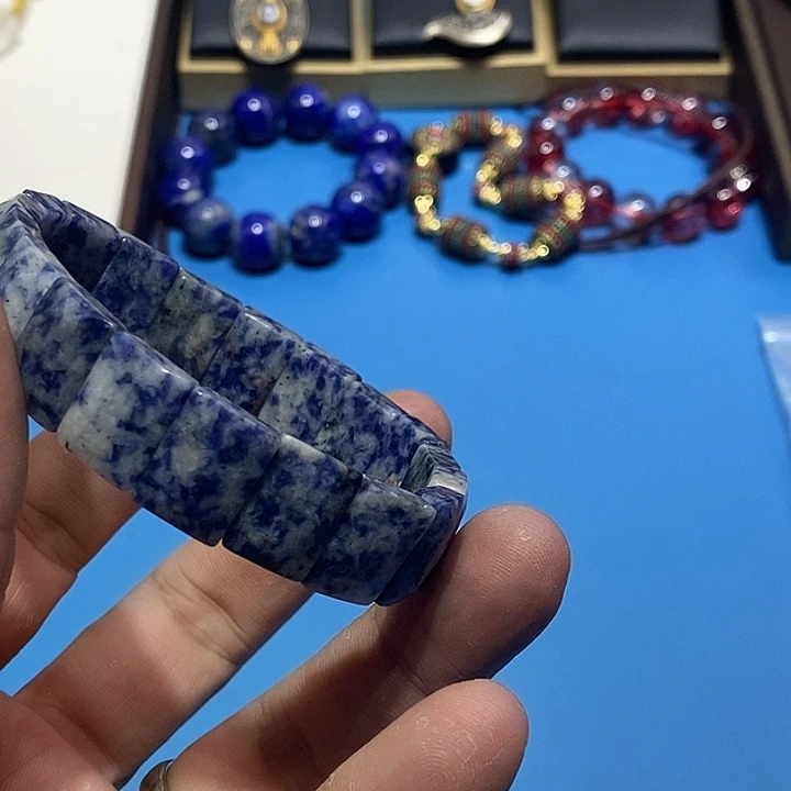 玛瑙/玉髓未镶嵌颈饰94
