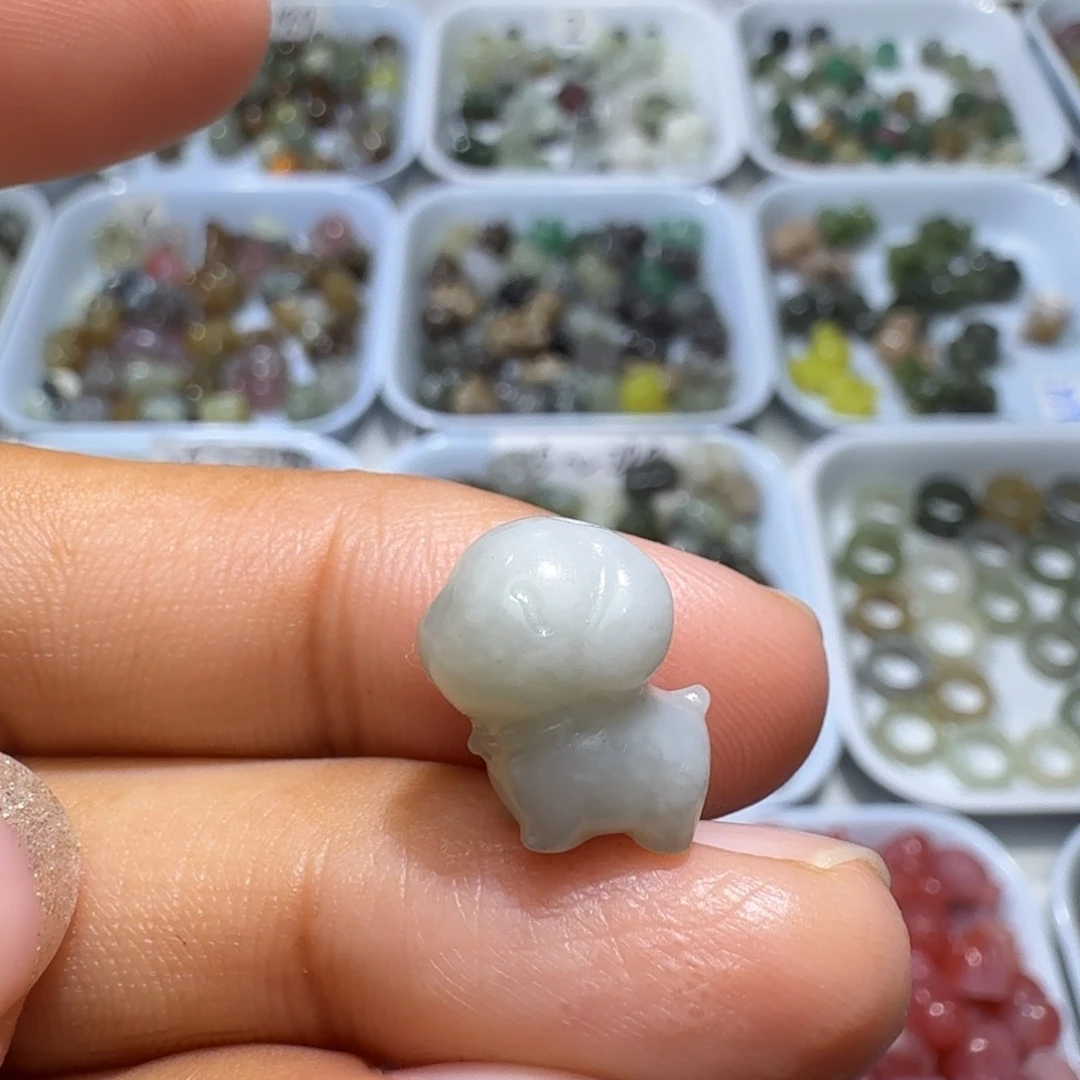 和田玉未镶嵌珠宝奇石