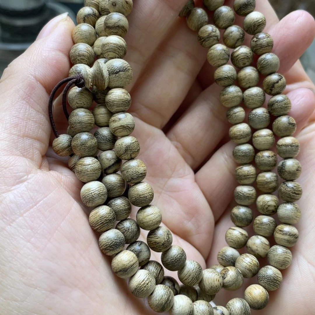 沉香手串文莱0.7，17克。。。。