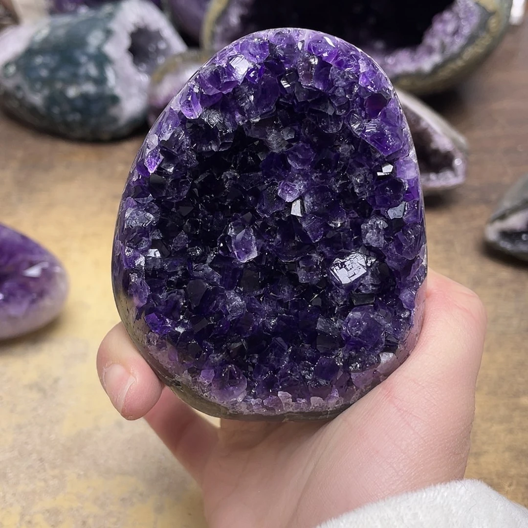 大型摆件（非配饰）紫晶未镶嵌