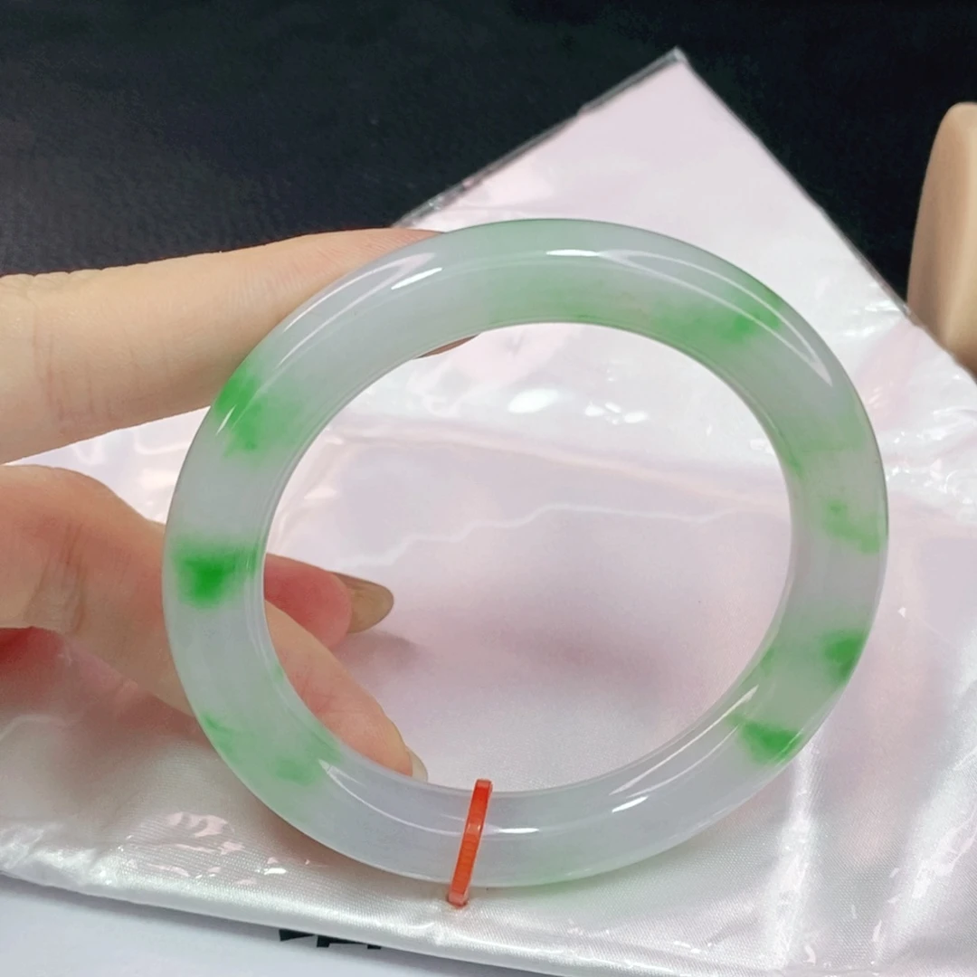 未镶嵌手镯翡翠55.5圆镯