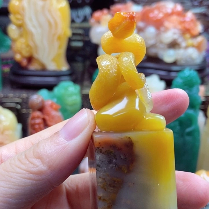 东***少寿山石八方来财………………