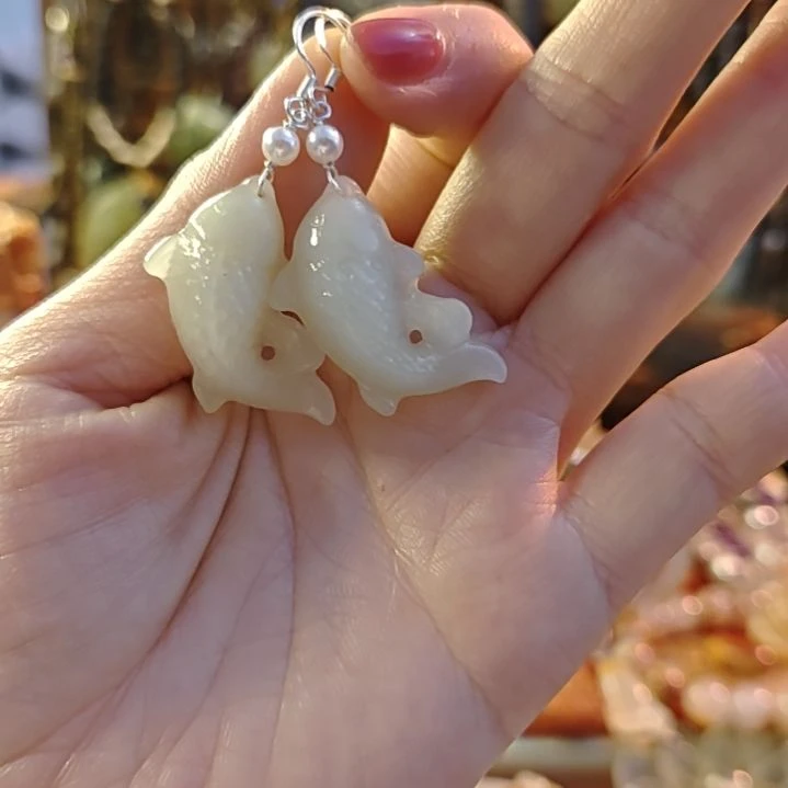 蛇纹石玉合金耳钉