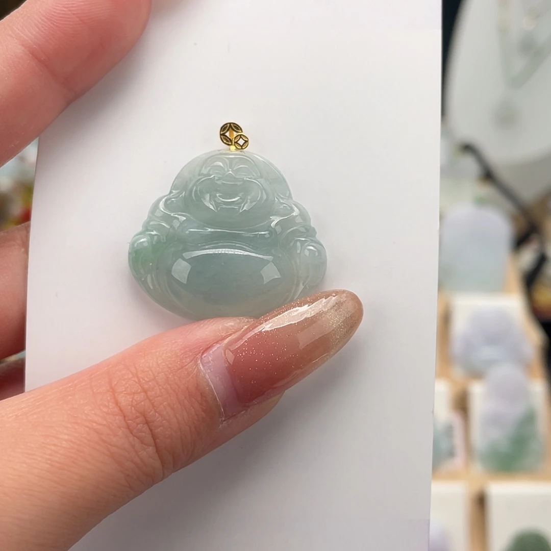 翡翠未镶嵌颈饰佛公