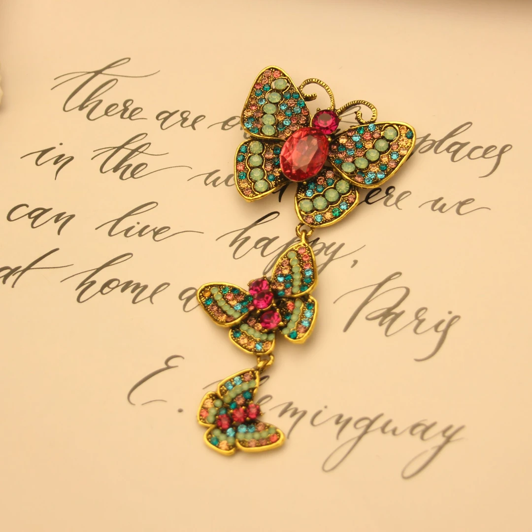 铜合金莫桑石胸针 091蝴蝶胸针重工复古时尚镶嵌景泰红轻奢