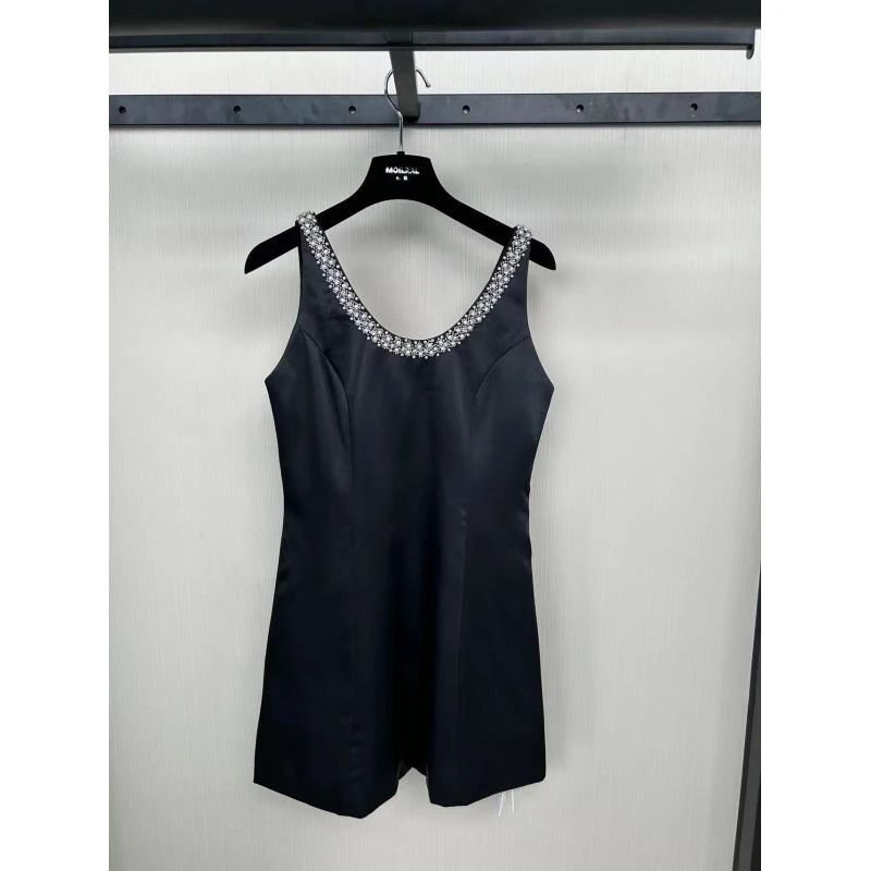 连衣裙女装蕾丝气质时尚百搭女士无袖FH204