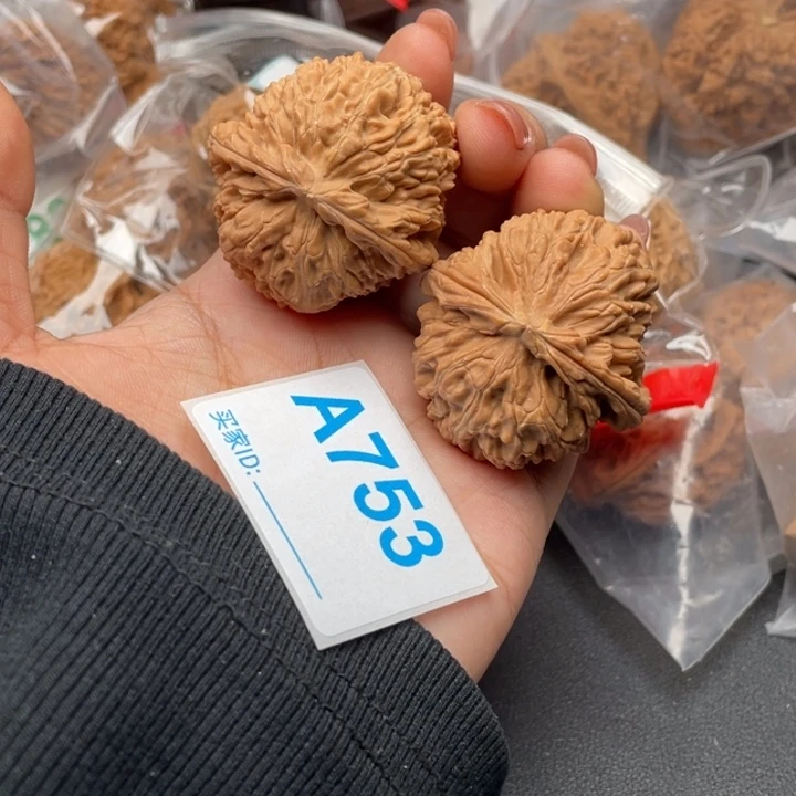 吊坠文玩核桃核桃