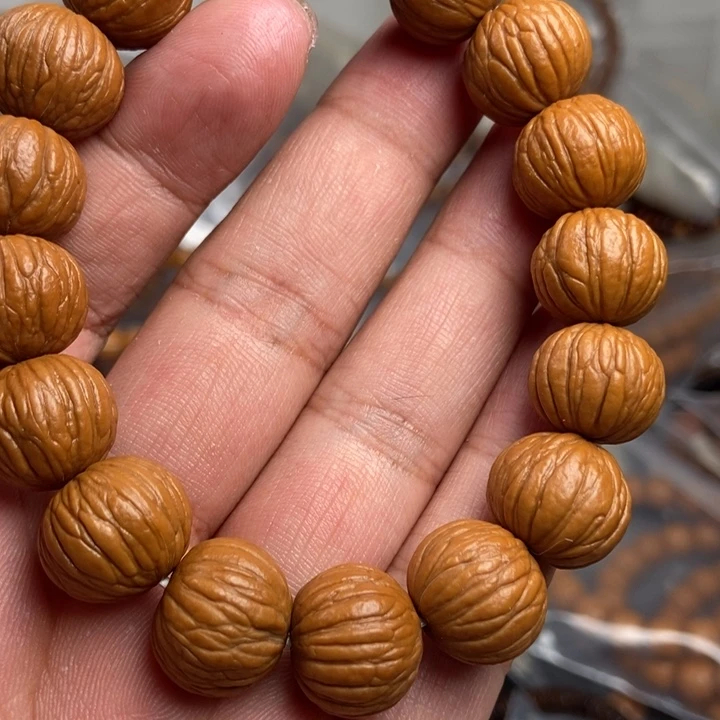 猴头核桃吊坠今天