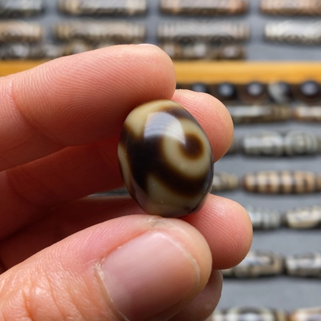 玛瑙/玉髓合金颈饰