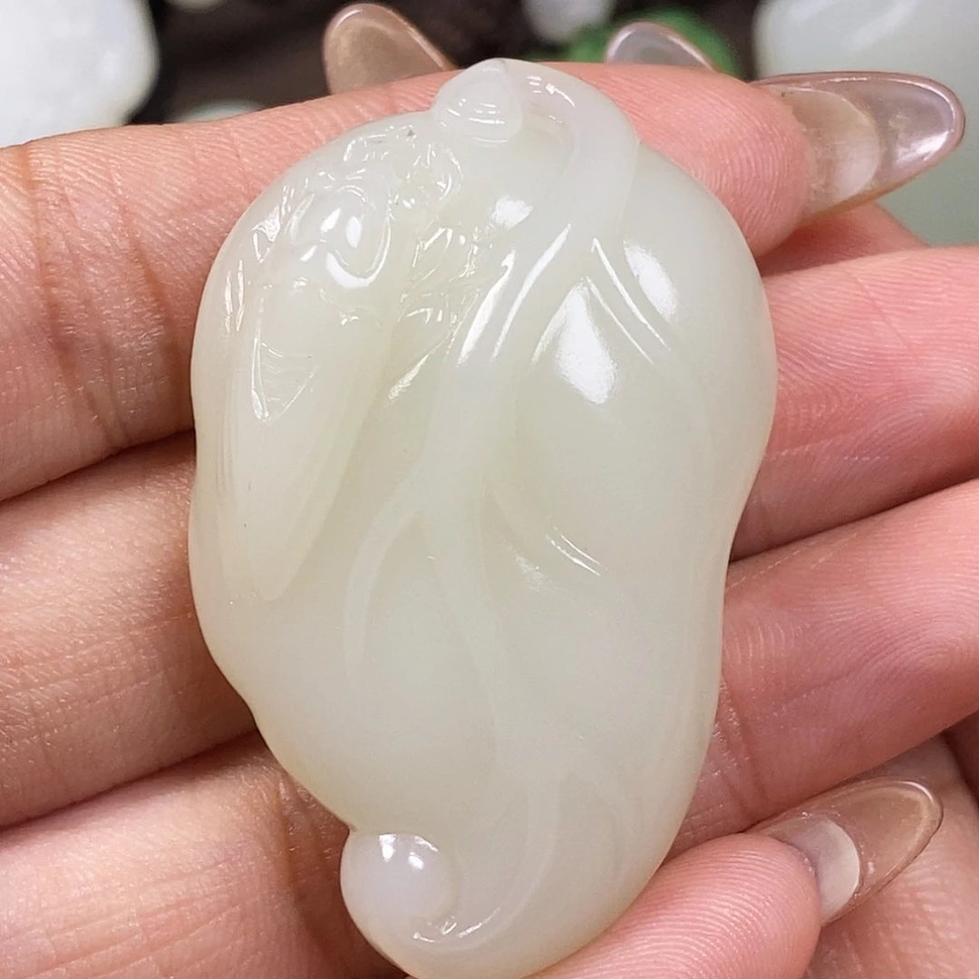 和田玉未镶嵌挂件哈**年