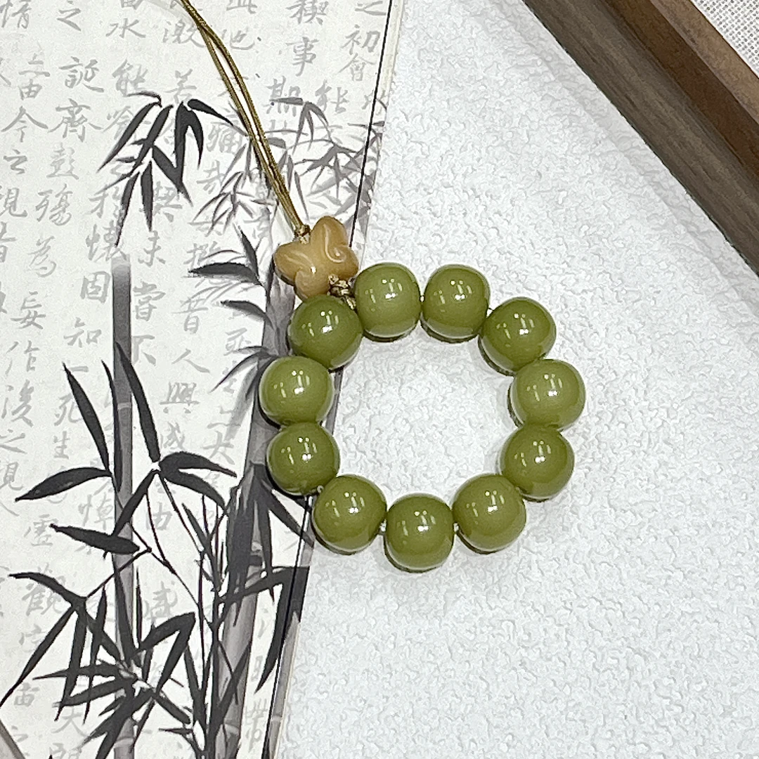 牛油果绿胖苹果沐风手机链    G-B198035
