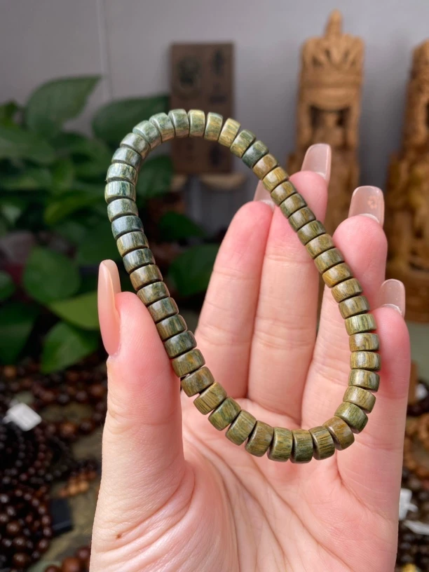 阿根廷绿檀，精工药片珠规格3×7mm单圈手串，