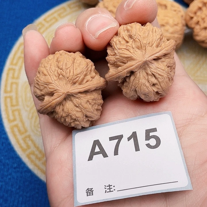 吊坠文玩核桃核桃