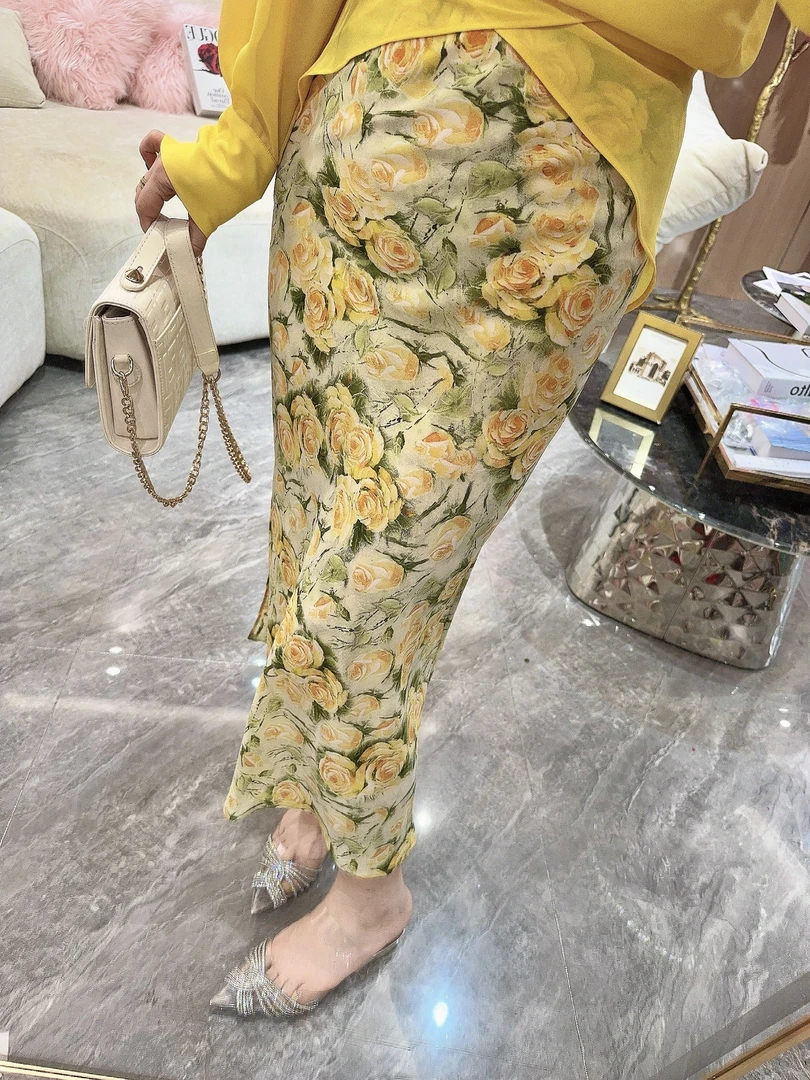 DC【玫瑰故事】时尚气质百搭显瘦休闲复古印花扎染修身半身裙