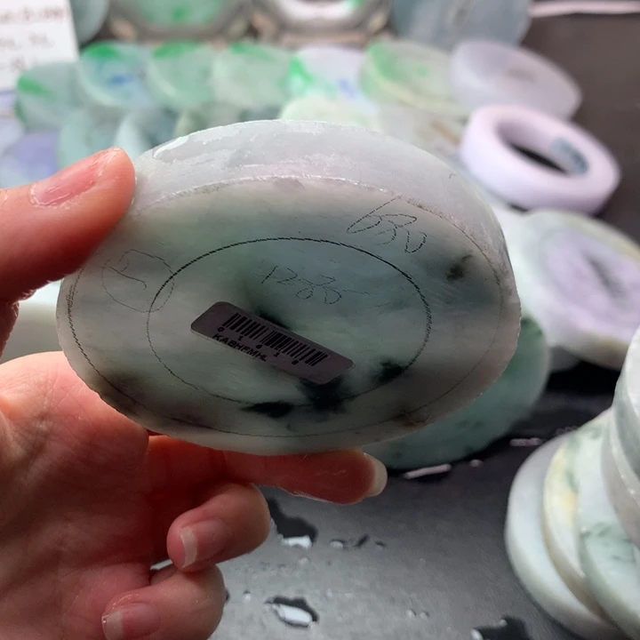 未镶嵌翡翠定制翡翠