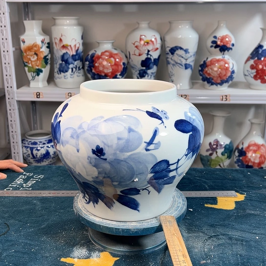 摆件景德镇陶瓷大口青牡