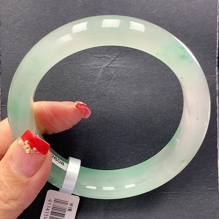 石英质玉手镯未镶嵌景*