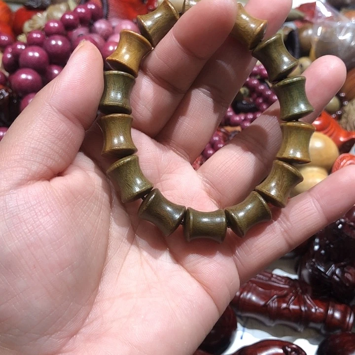 维腊木（绿檀）123665477899987778