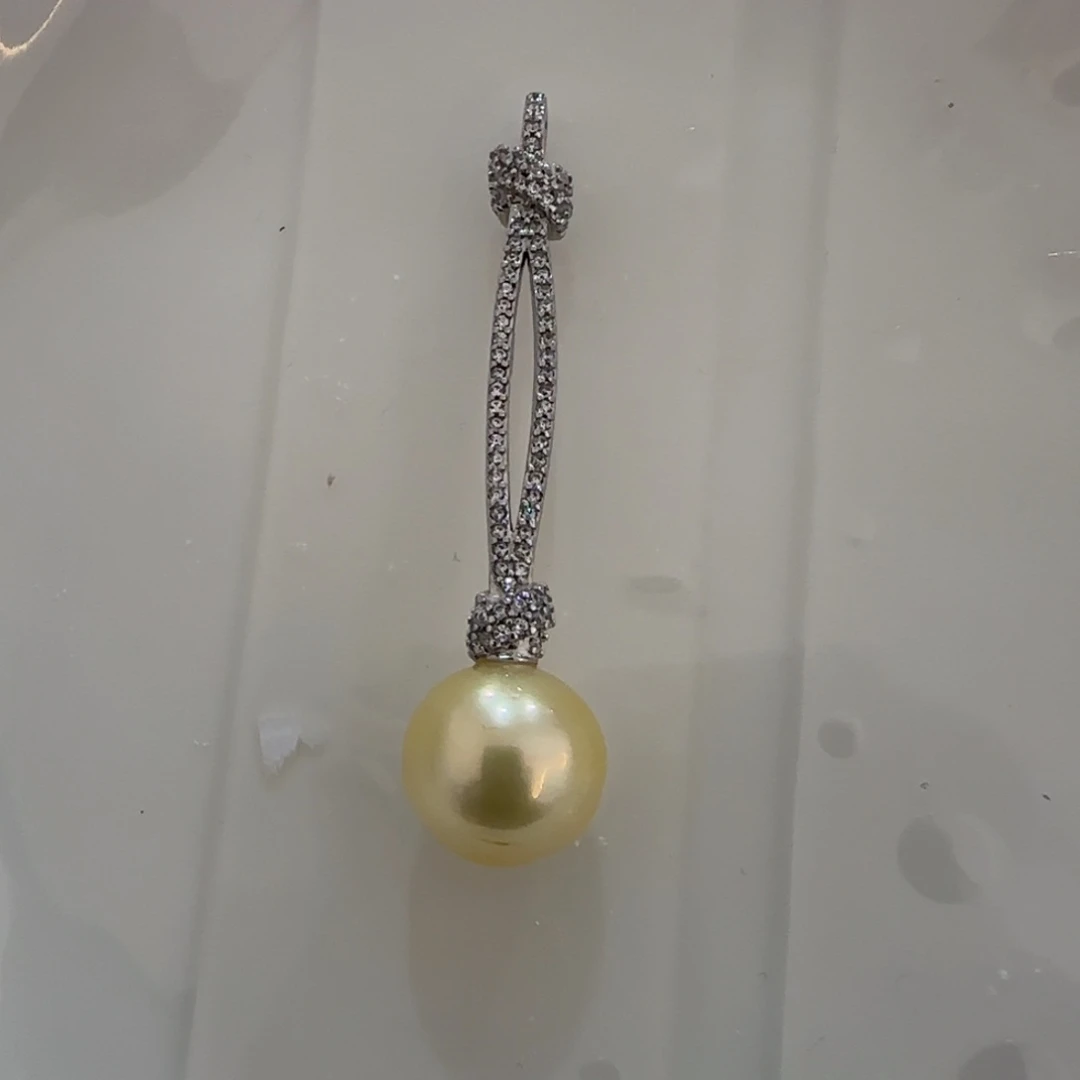 银S925镶嵌海水珍珠颈饰