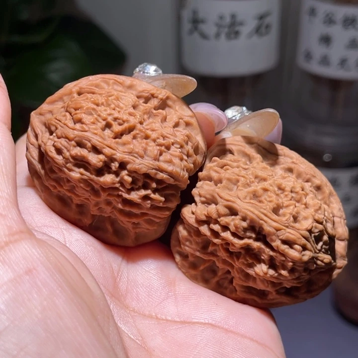 吊坠桃核           41
