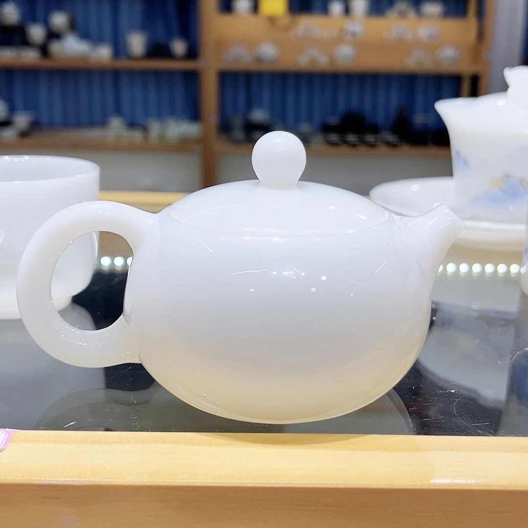 郭老师壶带底款证书，纯白璞玉