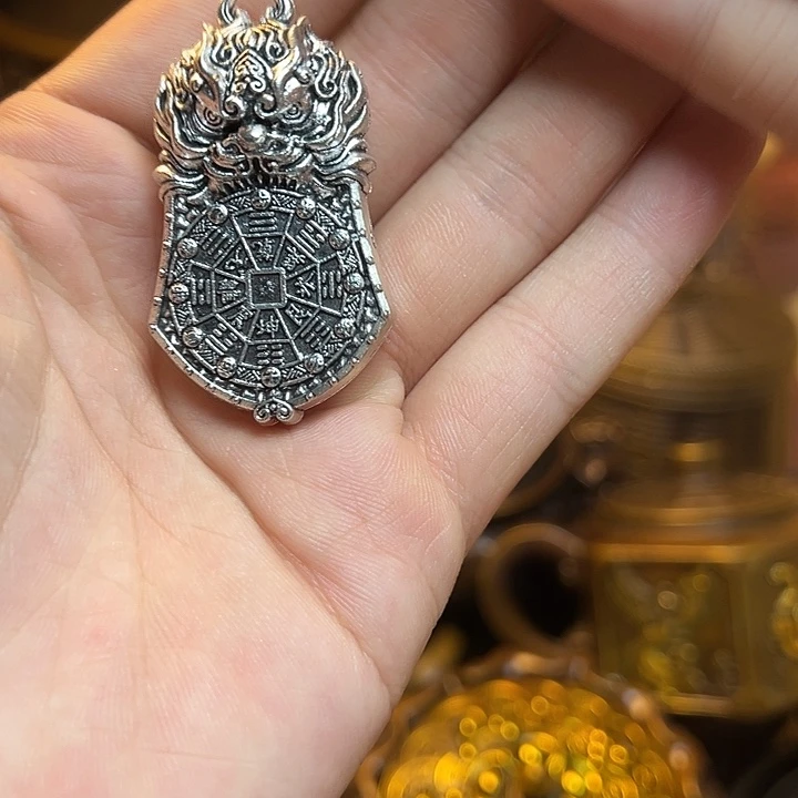 精美铜器，点击下单