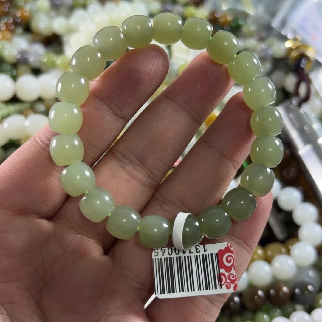 未镶嵌手链和田玉225