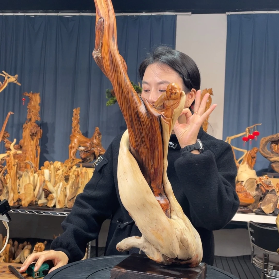 柏木（崖柏）随型摆件