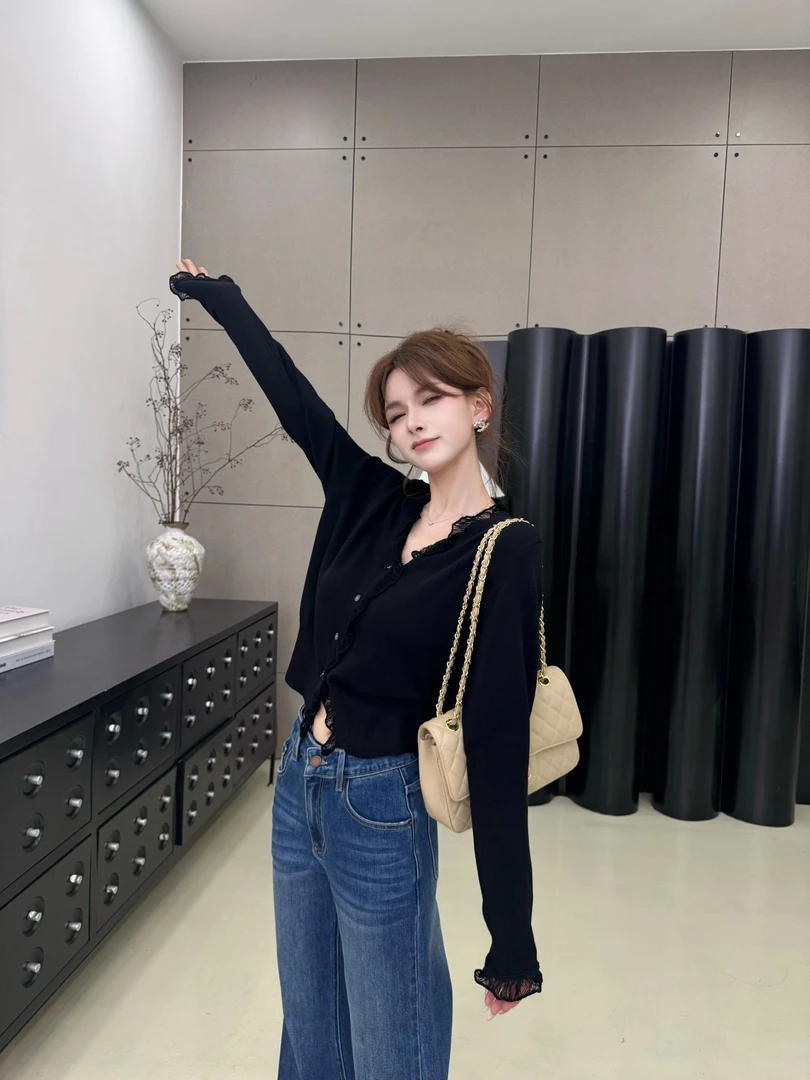 【元气暖阳】设计感流苏花边V领宽松休闲显瘦百搭针织上衣