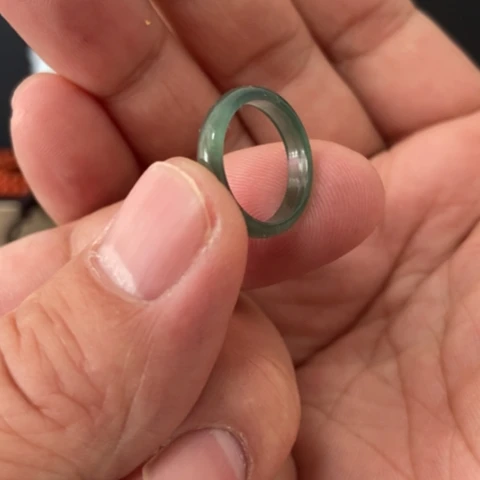 翡翠戒圈未镶嵌江*白好看