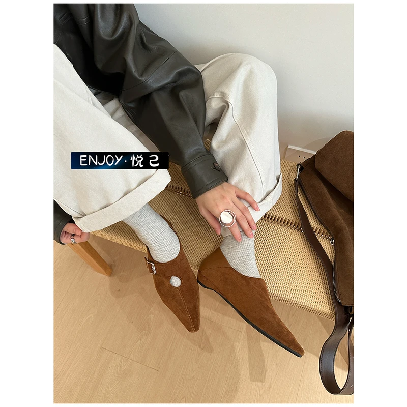 【东大门】ENJOY 悦己~皮带扣绒面尖头复古韩国低跟穆勒鞋单鞋INS