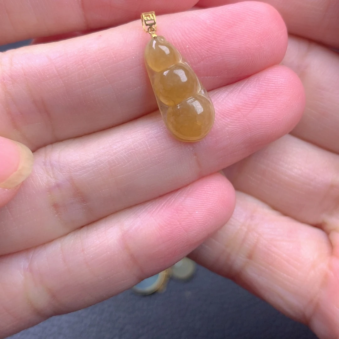 【闪购商品】颈饰18K金镶嵌翡翠翡翠