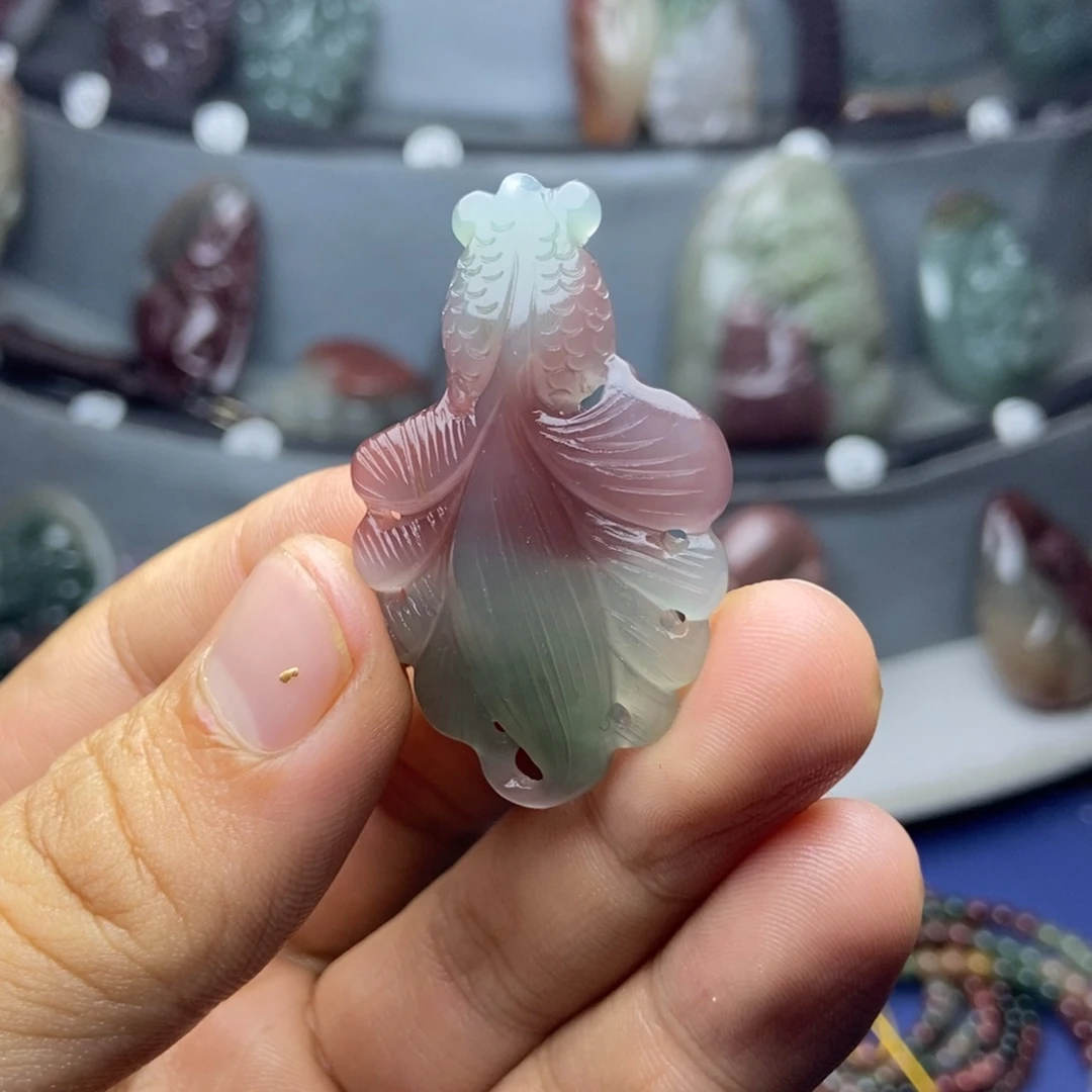 玛瑙/玉髓未镶嵌颈饰