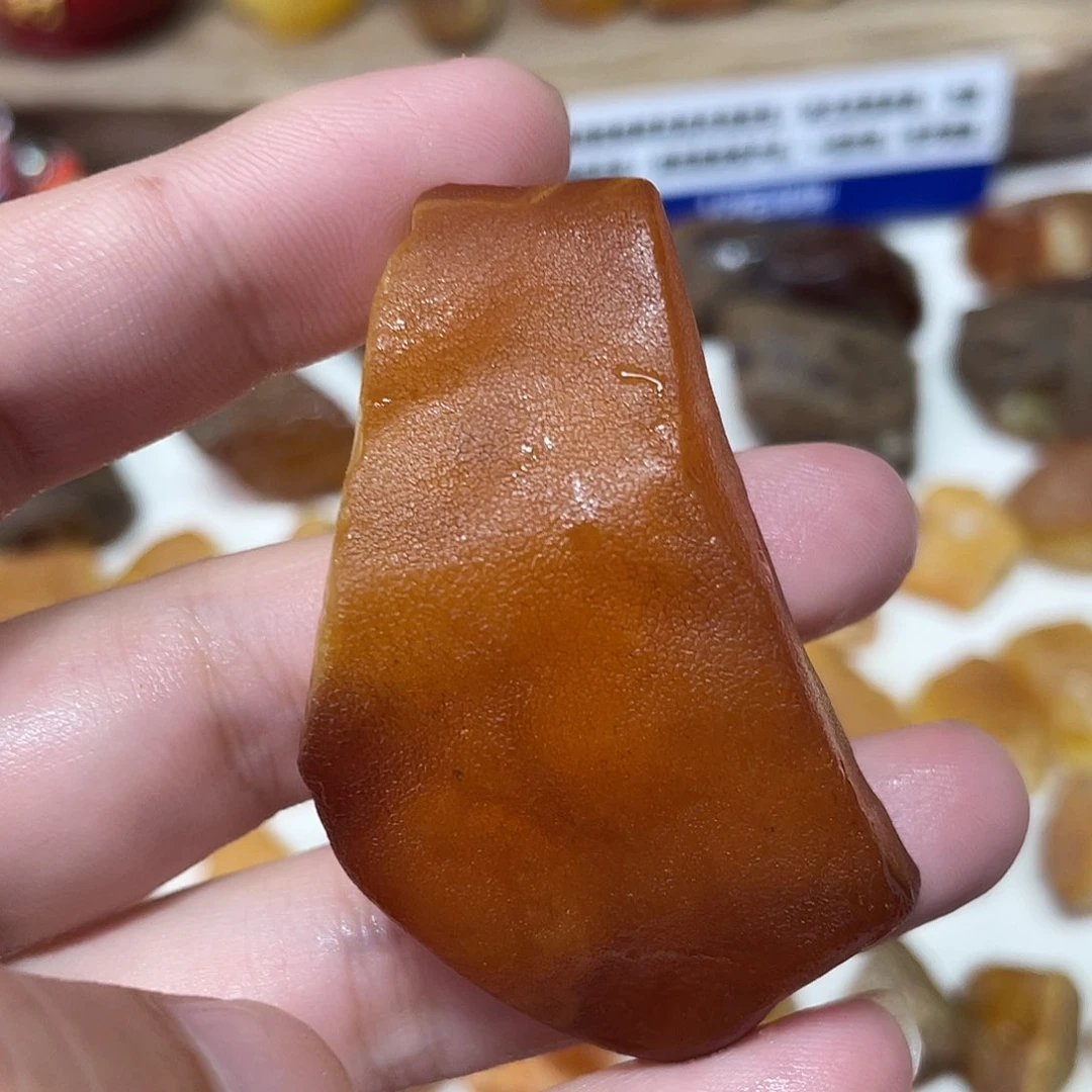 定制琥珀未镶嵌原矿琥珀
