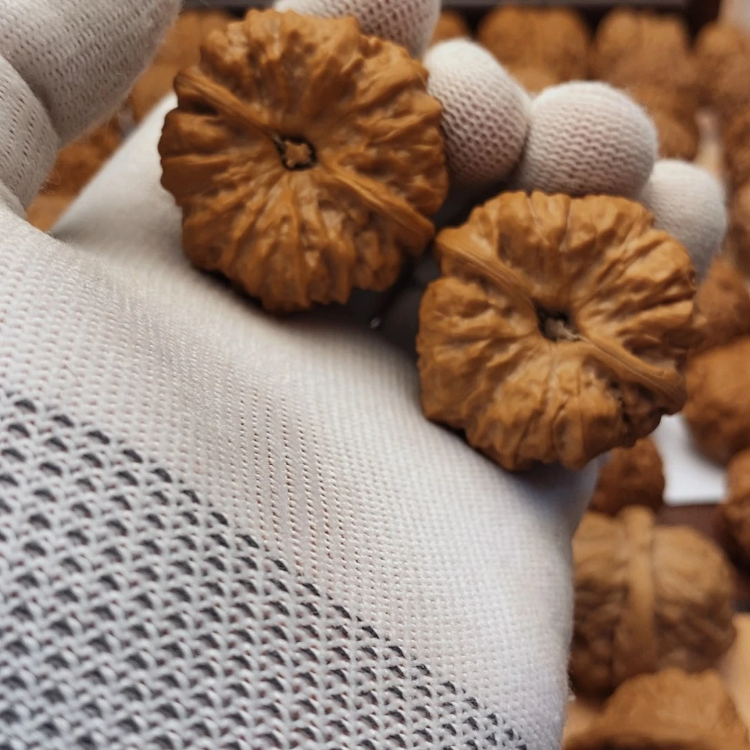 文玩核桃吊坠蛙蛙