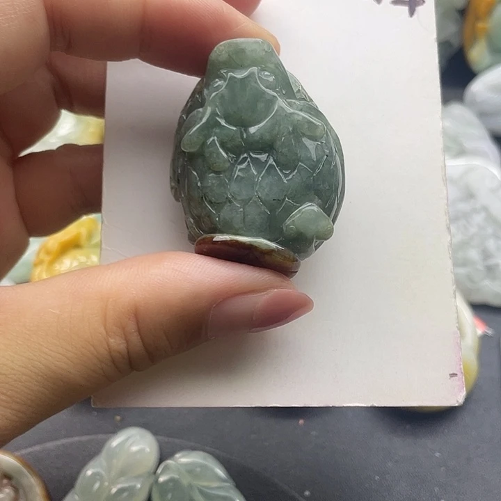 翡翠未镶嵌颈饰天然翡翠