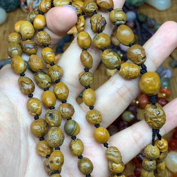 玛瑙/玉髓未镶嵌珠宝半成品