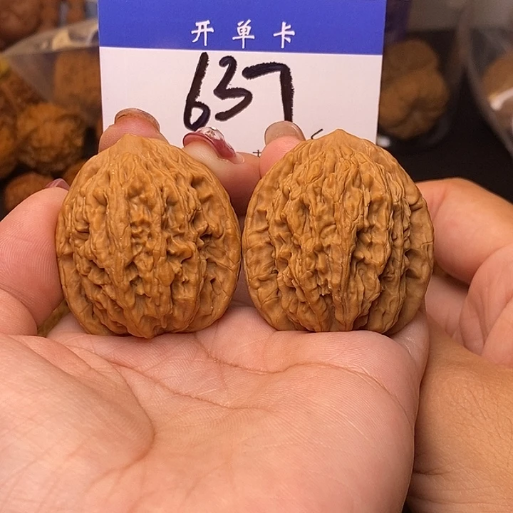吊坠桃核虎头39无刀痕s