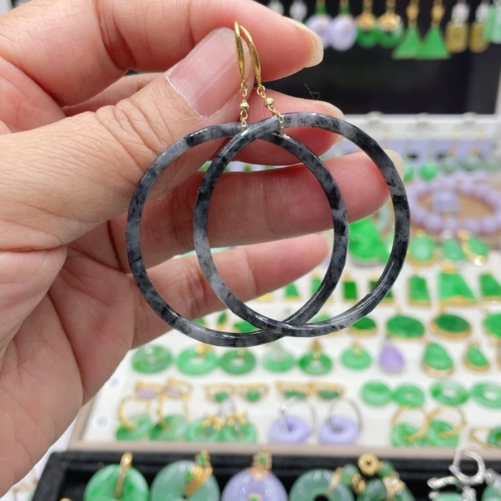 翡翠18K金镶嵌耳饰