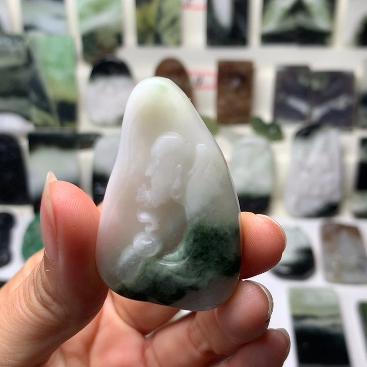 a***！独山玉未镶嵌颈饰