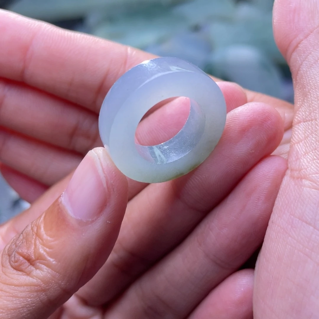 未镶嵌定制翡翠翡翠定制